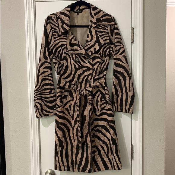 SAMUEL DONG Zebra Print Trench Coat - Picture 1 of 11